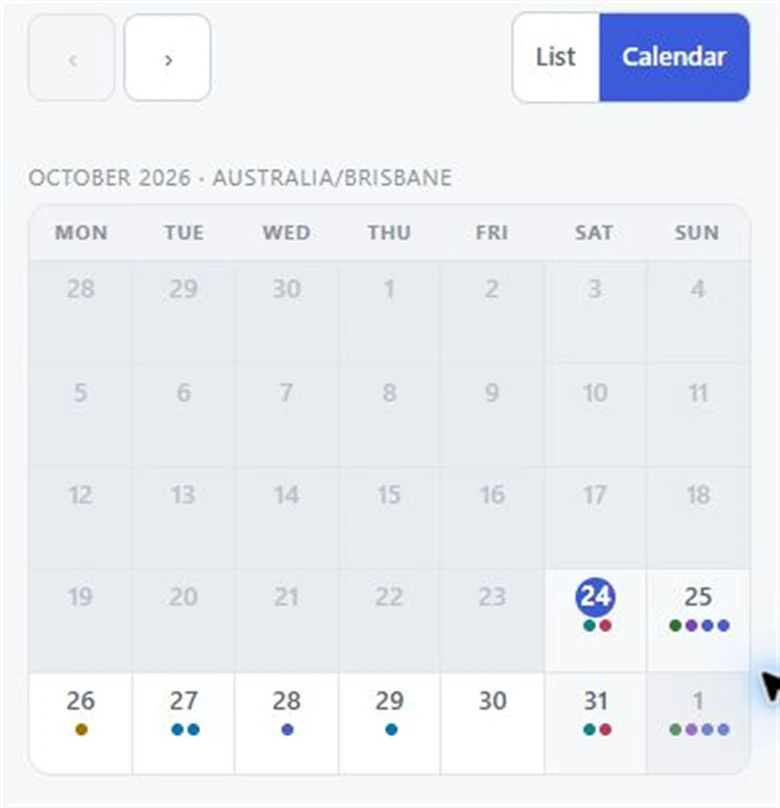 Screenshot: the public roster in calendar view, with dots on the days that have dates